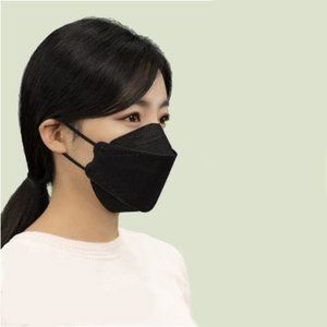 10 BLACK FACE MASKS, MADE IN KOREA, SIZE: LARGE